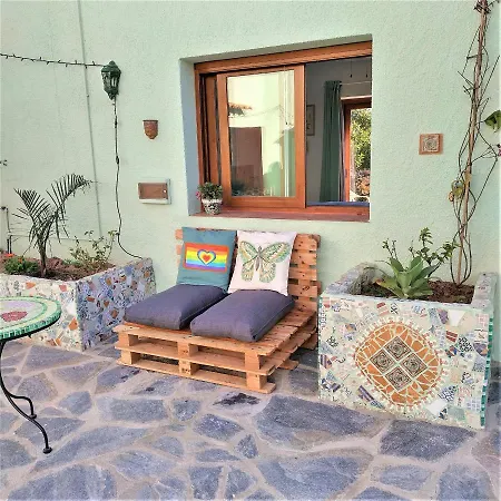 Casa *